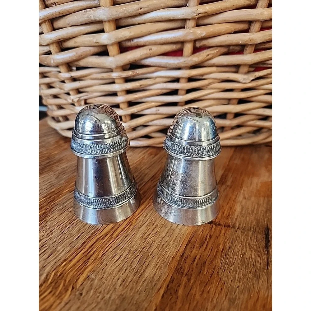Vtg Silverplate Metal Salt & Pepper Shakers fancy classic